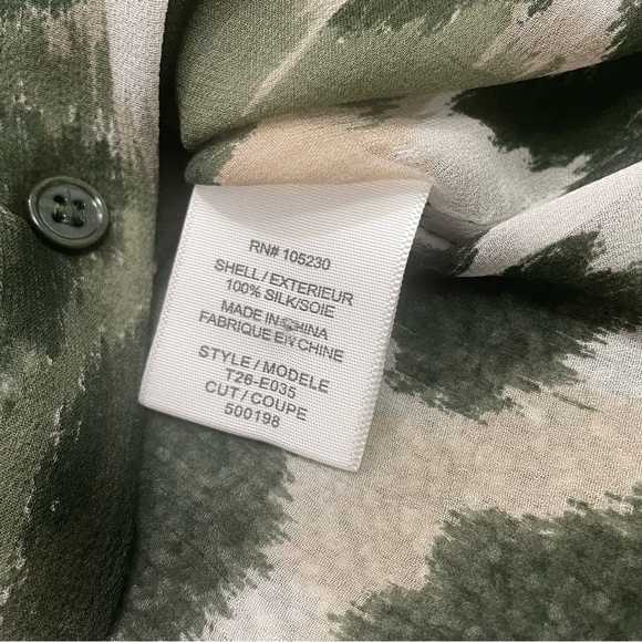 Equipment Femme Slim Signature Silk Shirt Leopard Print Green - Picture 10 of 11